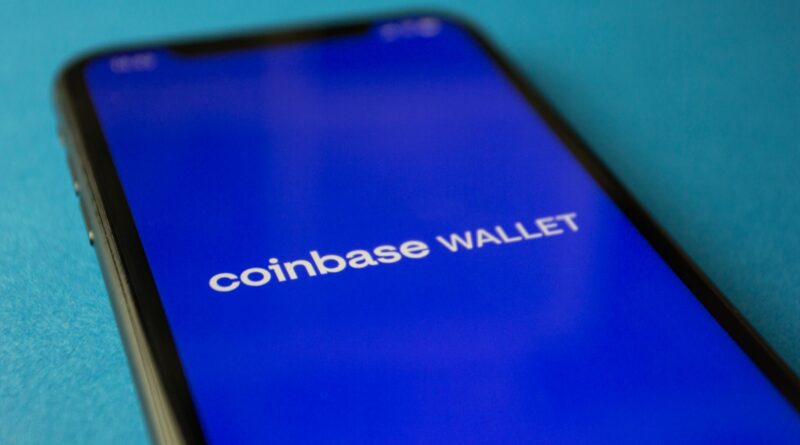 Coinbase pierde 359 millones en el segundo trimestre mientras el volumen de trading cripto cae en toda la industria